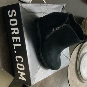 Sorel Black Ankle Booties Sleek and Stylish